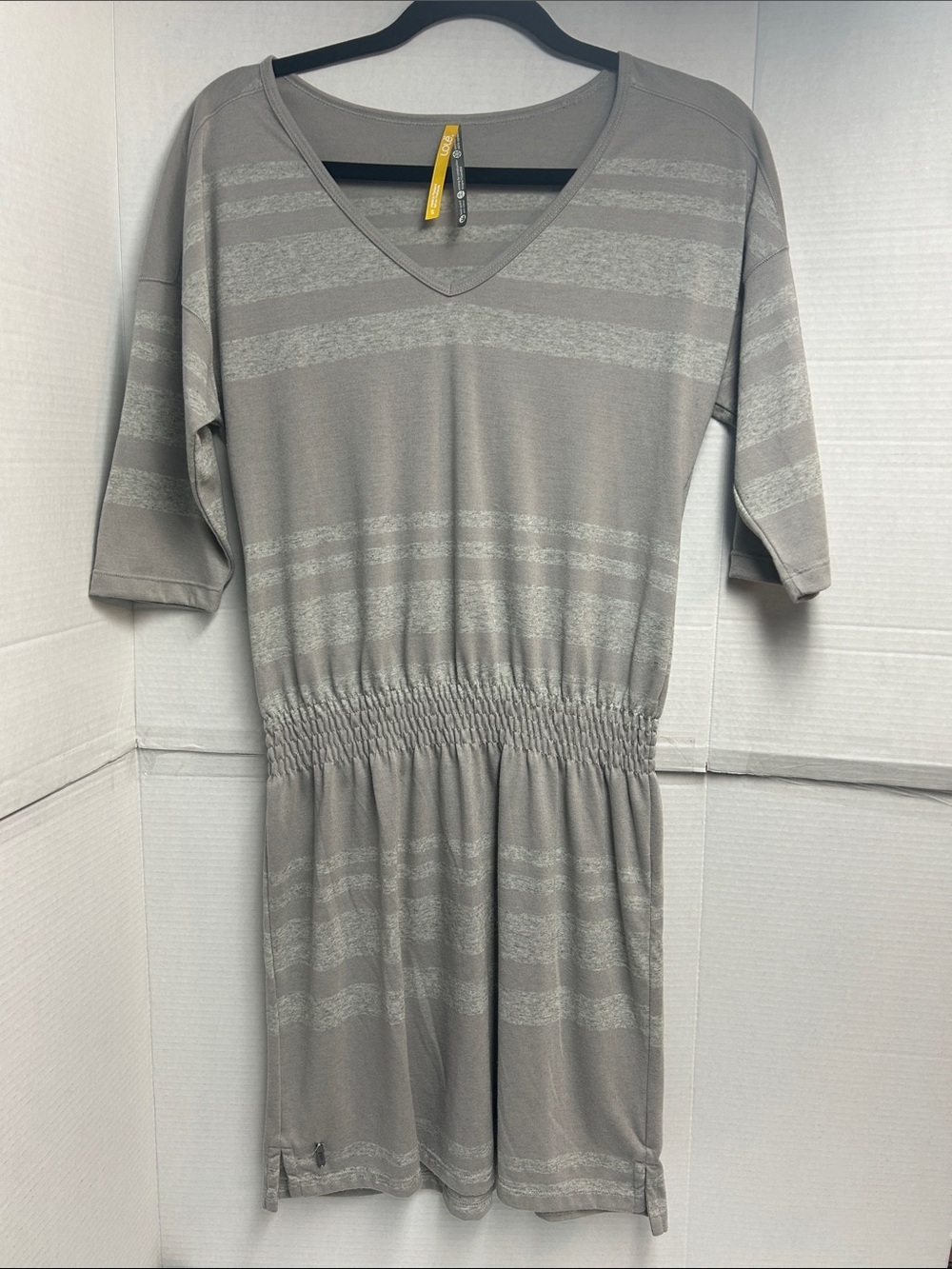 Lole V-Neck Elastic Waist Grey Striped Dress Size Small - Picture 2 of 5